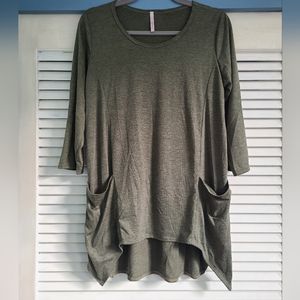 Cool Melon olive tunic with front pockets | Size small
